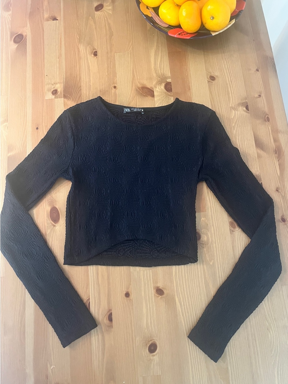 Zara Black long sleeved Crop Top small